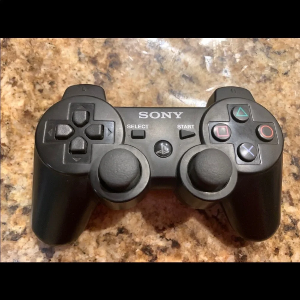 Sony PlayStation 3  Super Slim 250GB  Bundle, Model CECH 4001B + (7) Games